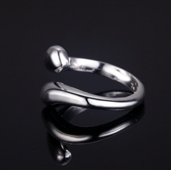 Sterling Silver Teardrop Jewelry Set - Picture 3 of 8